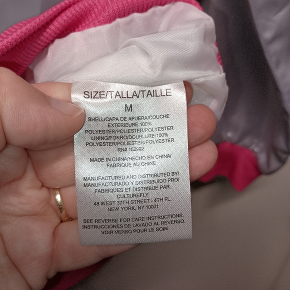 JOJO SIWA BOX EXCLUSIVE Silver Bomber Jacket Never Worn Size M - Picture 7 of 7